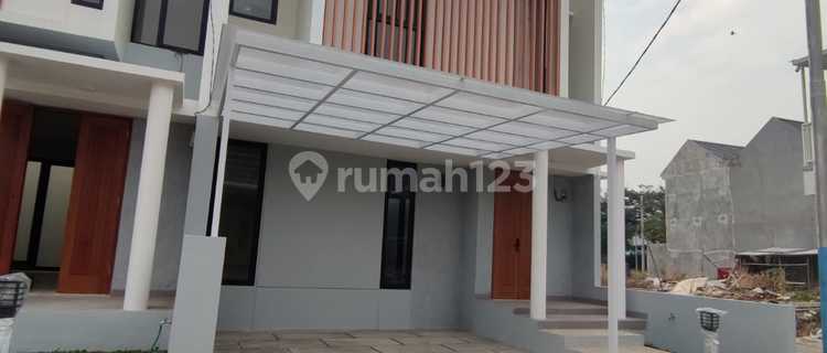 Strategic New House Near Jatiasih Toll Road in Bekasi Jatisampurna 1