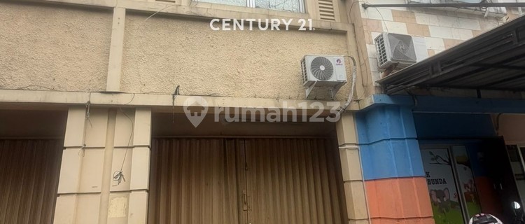 Nice Ready-to-Occupy Shop House in Notherdame Deltamas 1