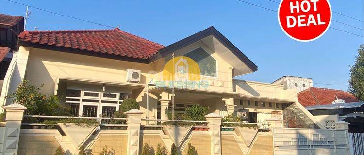 Rumah Semi Furnished Jl Pleburan Tengah Kota 1