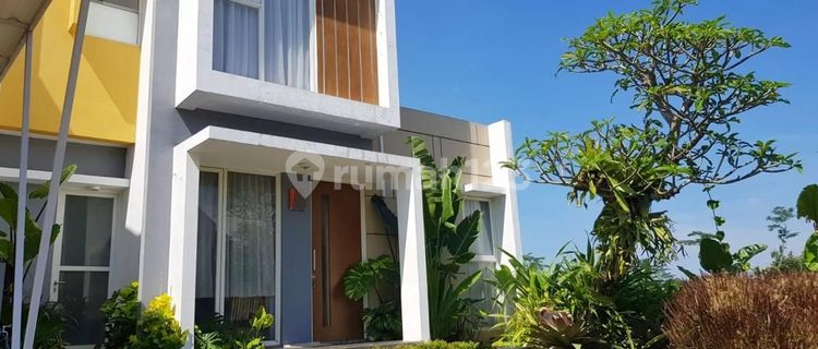 Rumah Cantik Siap Huni Di Lingkungan Cluster Bsb 1