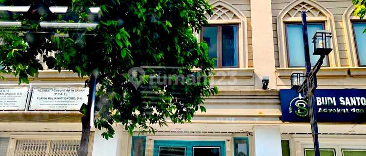 Hollywood Boulevard Shop House, A Strategic Location for Business [Jababeka-Cikarang] 1