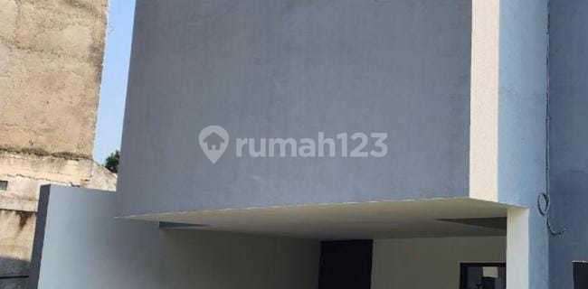 Rumah Cantik Industrial Lokasi Strategis Akses Tol & Mrt Cilandak 1