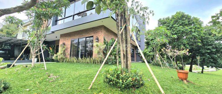 Dijual Rumah Brand New 2,5 Lt. Pojok di Cluster Premium di Bsd 1