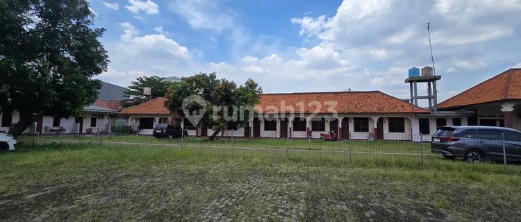 Kost dan Kontrakan dengan Parkir Luas Dekat Kampus di Depok 1