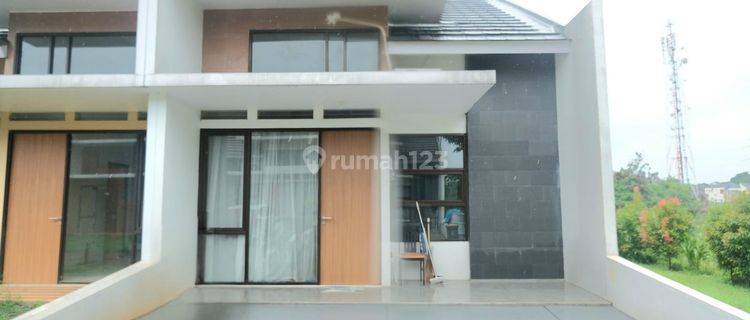 Rumah Mungil Tipe Mezzanine Dalam Cluster di Pamulang 1