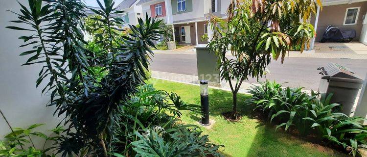 Rumah Bagus Semi Furnished Summarecon Bandung 1