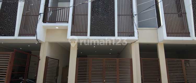 Kos House Ready Unit Sigura Gura Near Ub 1