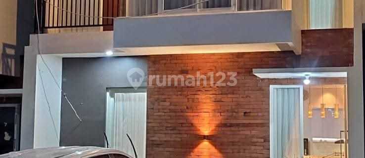 Luxury Ready-to-Live House in Merjosari Near Ub 1