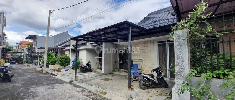 Dijual Rumah Sayap Sudirman 1