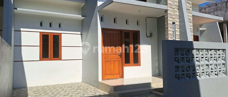 New House For Sale In Pedurungan, Semarang 1