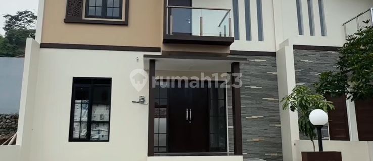 Rent New 2-Story House in Tembalang, Semarang 1