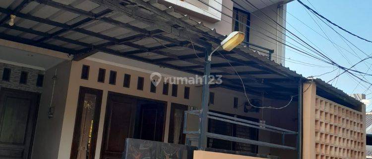 Rumah Luas 2 Lt Ada Carport 9 Menit ke Gerbang Tol Brigif Dibantu KPR J-28488 1