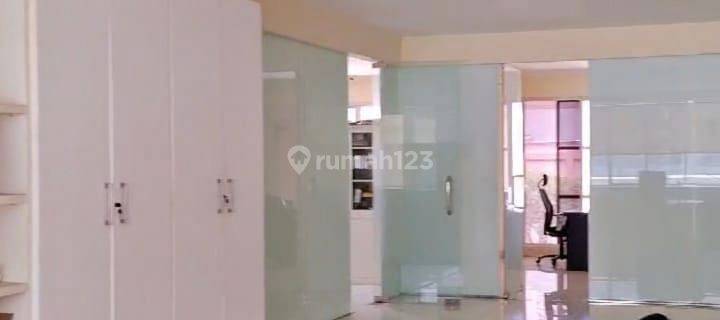 Di Jual Ruko Gandeng 4 Lantai, Strategis Harga Murah 1