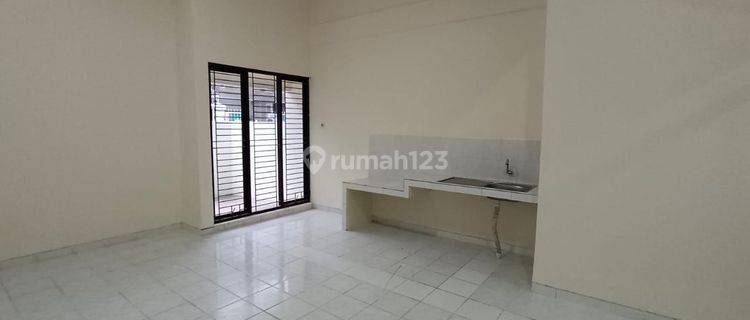 Disewakan Rumah Tomang, Minimalis 4 Kamar 1