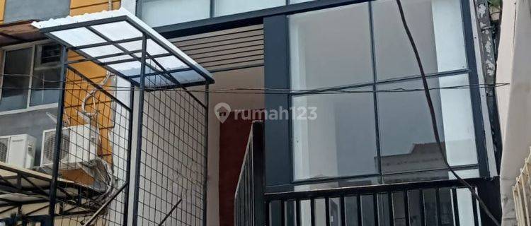 Di Jual Ruko Brand New 3 Lantai Di Greenville, Strategis Cocok Untuk Usaha Apapun 1