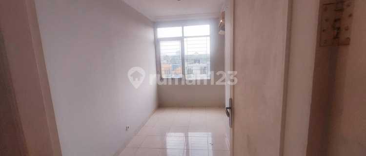 FOR SALE 3 BR APARTMENT PERMATA EXECUTIVE 1