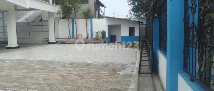 DIJUAL/DISEWAKAN GEDUNG 5 LANTAI DI JALAN DAAN MOGOT/CENGKARENG 1