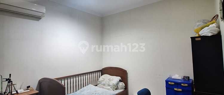 FOR SALE IMMEDIATELY 2-STORY HOUSE IN TAMAN PERMATA BUANA, OPAK STREET, 8X18 1