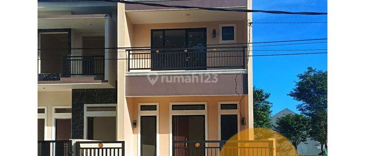 Dijual Rumah 2 lantai di Citra raya telaga Mediterania 1