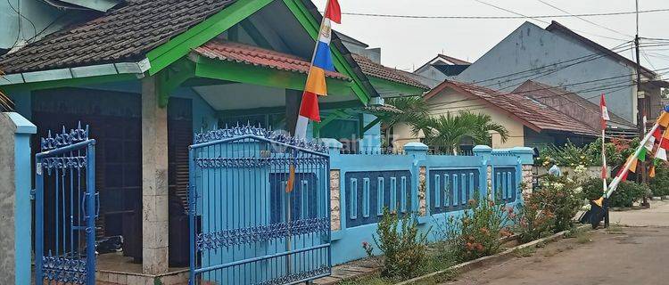 Rumah Kos 9 Pintu Posisi Hook di Kranggan Permai, Bekasi 1