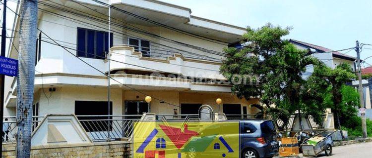 Rumah Elegan 2 Lantai Hook Bebas Banjir di Green Garden 1