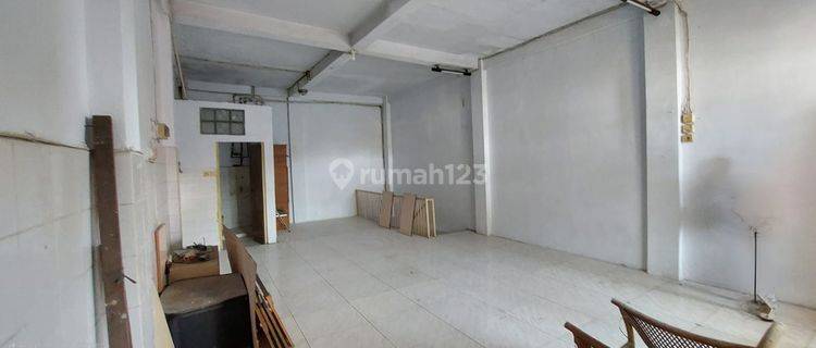 Ruko 4 Lantai Bagus Siap Pakai Uk 5x15 1