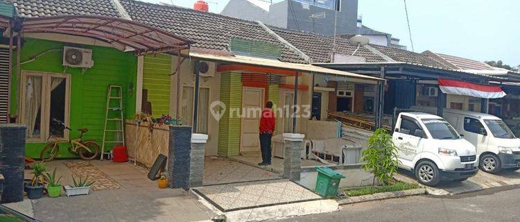 Rumah di Galuh Mas Blok IX-A No C-5 HGB Butuh Renovasi 1