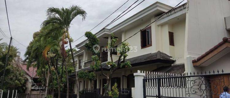 Dijual Rumah di Komplek Menteri Rasuna Said  1