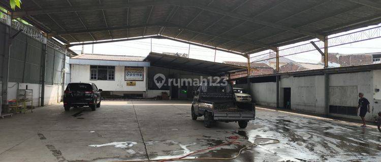 Gudang Terbuka Dan Office Siap Pakai di Kaligawe Raya 1