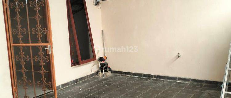 Rumah Cengkareng Indah 2 Lantai Bagus siap huni 1