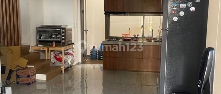 Rumah 2 Lantai Di Puri 11 Tangerang 1