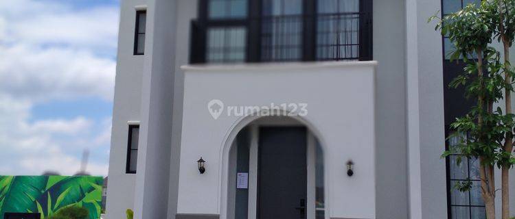 Rumah Mewah di Citraland tallasa city Makassar  1