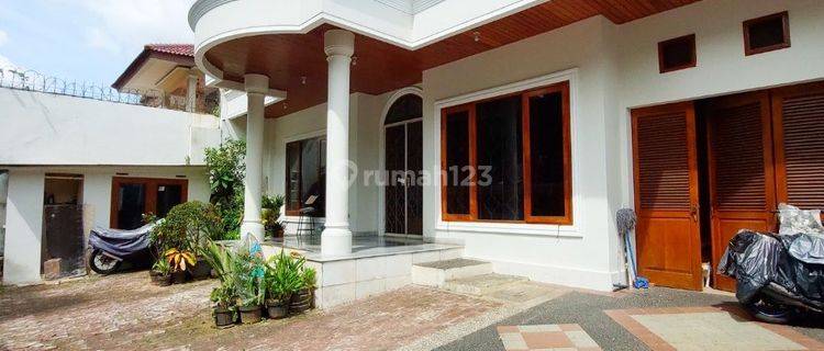 Turun Harga Rumah Area Scbd Kebayoran Baru 1