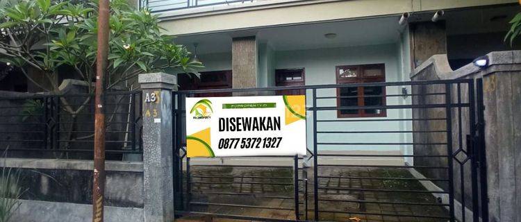 For rent/disewakan rumah full furnished di kerobokan near canggu 1