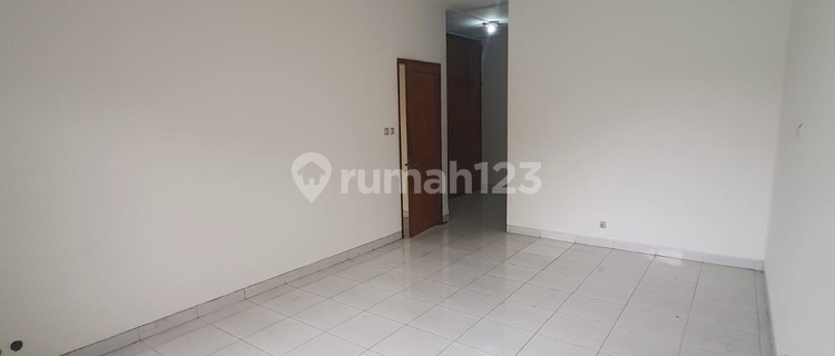 Nice and Cozy House in a Strategic Area at Cilandak Permai Raya 1