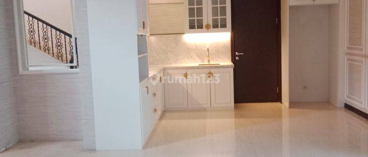 Dijual Rumah Cluster Jadeite BSD City, Semi Furnished 1
