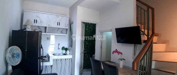 Disewakan Rumah Modern Minimalis Full Furnished di Virginia Village, Gading Serpong 1