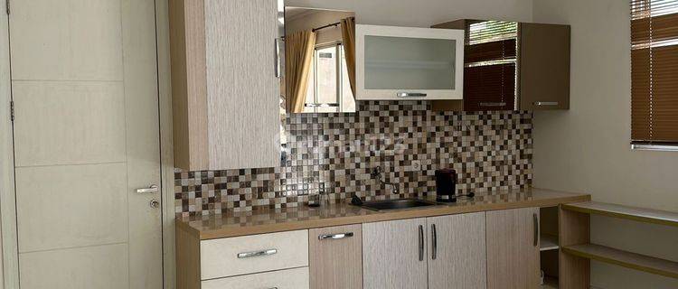 Dijual Atau Sewa Rumah Cantik, Rapih Full Furnished di Cajupati, De Park Bsd 1