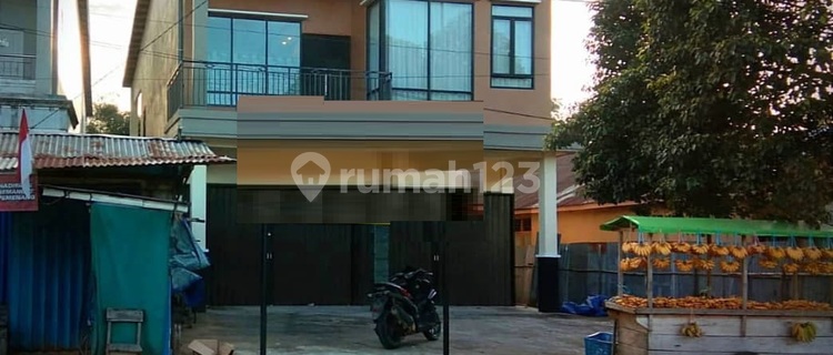 For Rent: S Parman Street Shop House, Ketapang, West Kalimantan 1
