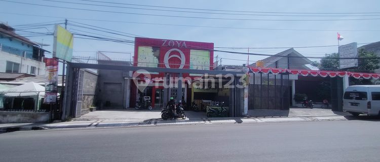 Ready-to-occupy shophouse in downtown Sukabumi 1