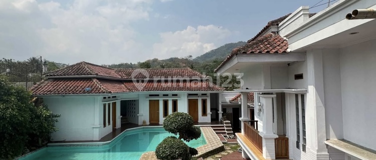 Dijual Murah Rumah Siapp Huni dengan Kolam Renang Kota Sukabumi 1