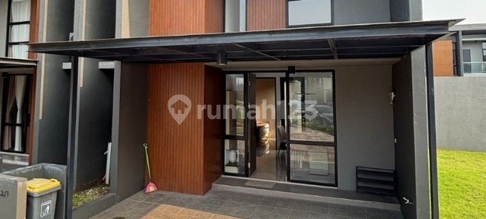 Booking Sekarang! Rumah View Danau Vasala di Grand Residence City Vasala Lake 1