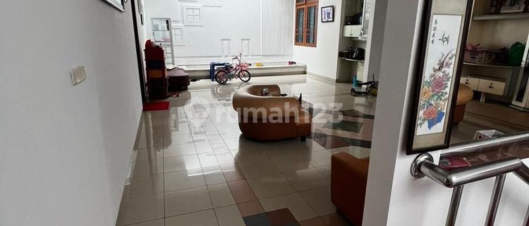 Jual Cepat Bangunan Komersil Cocok Yang Cari Hunian Dan Usaha Di Kembangan Jakarta Barat Rumah Shm Bagus Di Jl. Kembangan Raya, Kembangan Utara, Kec. Kembangan, Kota Jakarta Barat, Daerah Khusus Ibukota Jakarta, Kembangan 1