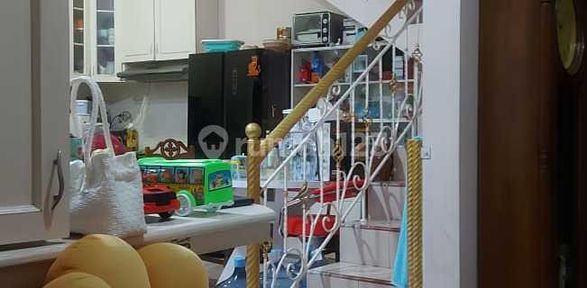 SHM House in Taman Gardenia Metland Puri, Jl. Kh Ahmad Dahlan, Petir, Cipondoh, Tangerang City, Banten, Indonesia, 15147, Metland Puri 1