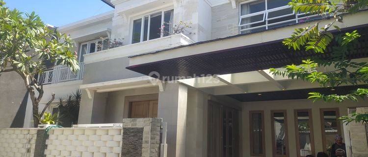 Rumah Siap Huni Disewakan Furnished dalam Perumahan di Area Renon Dekat Sanur, Denpasar  1