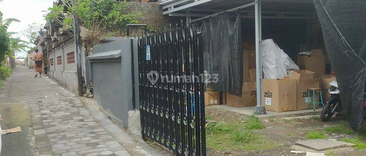 Dijual Rumah Siap Huni di Lingkungan Aman & Nyaman di Tengah Kota Dekat Gedung OJK & Polda Bali  1