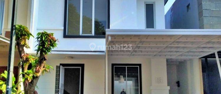 Rumah Cantik Siap Huni Harga Nego di Kota Wisata Cibubur 1