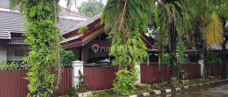 TURUN HARGA!!Dijual Rumah Tua Dibawah Njop Rumah Di Mampang 1