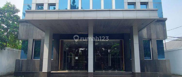 Disewakan Cepat Gedung Komersil Strategis Di Kuningan 1