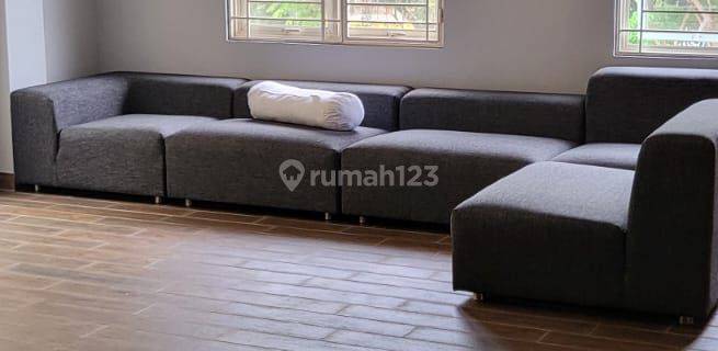 Rumah Town House Grisenda PIK Bagus Furnished 1